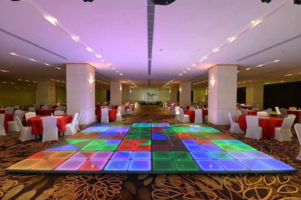 Reef Global 4* Mekka